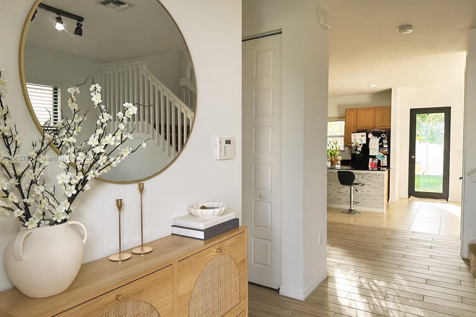 CHAMPION LAKES - Residential