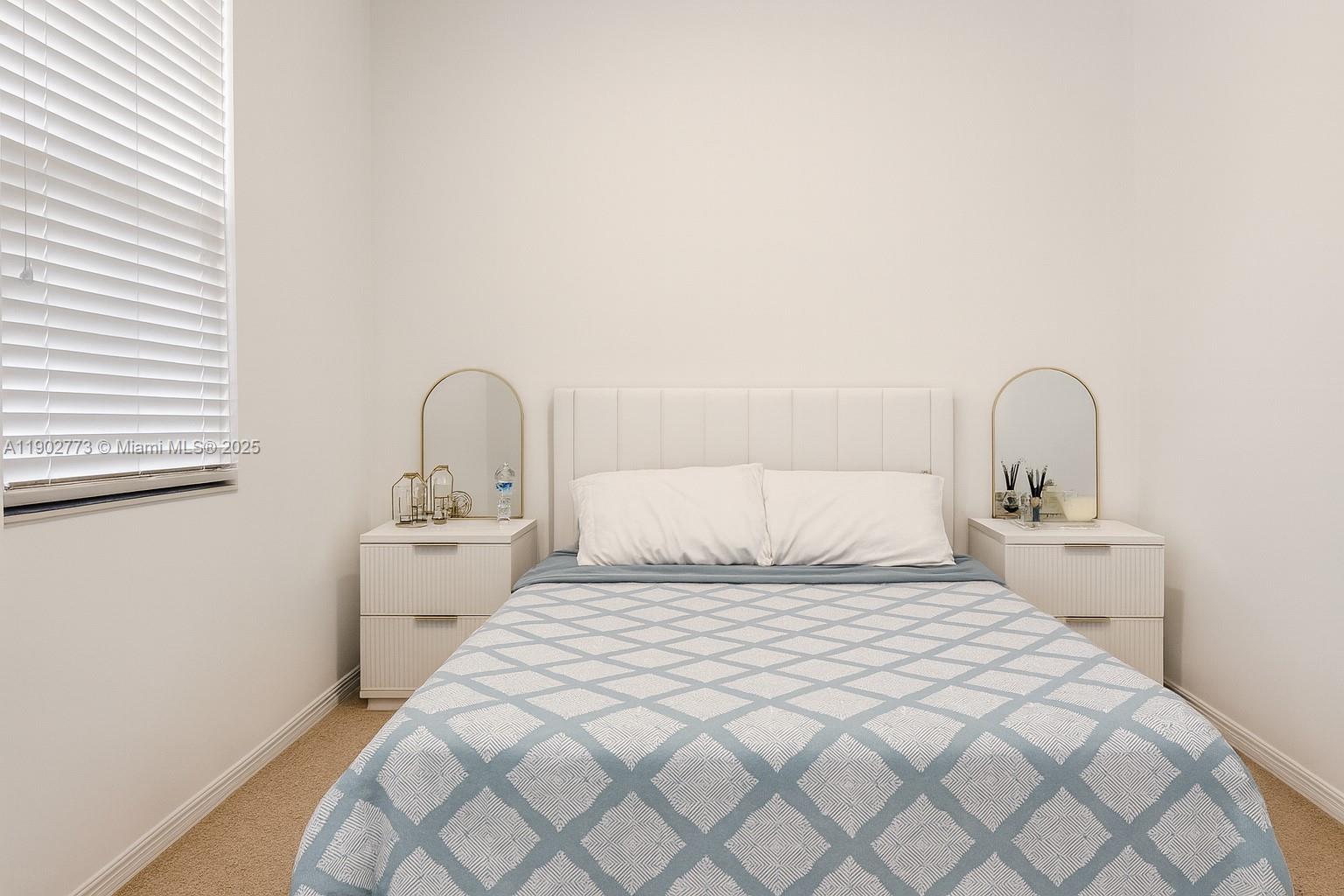 CHAMPION LAKES - Residential