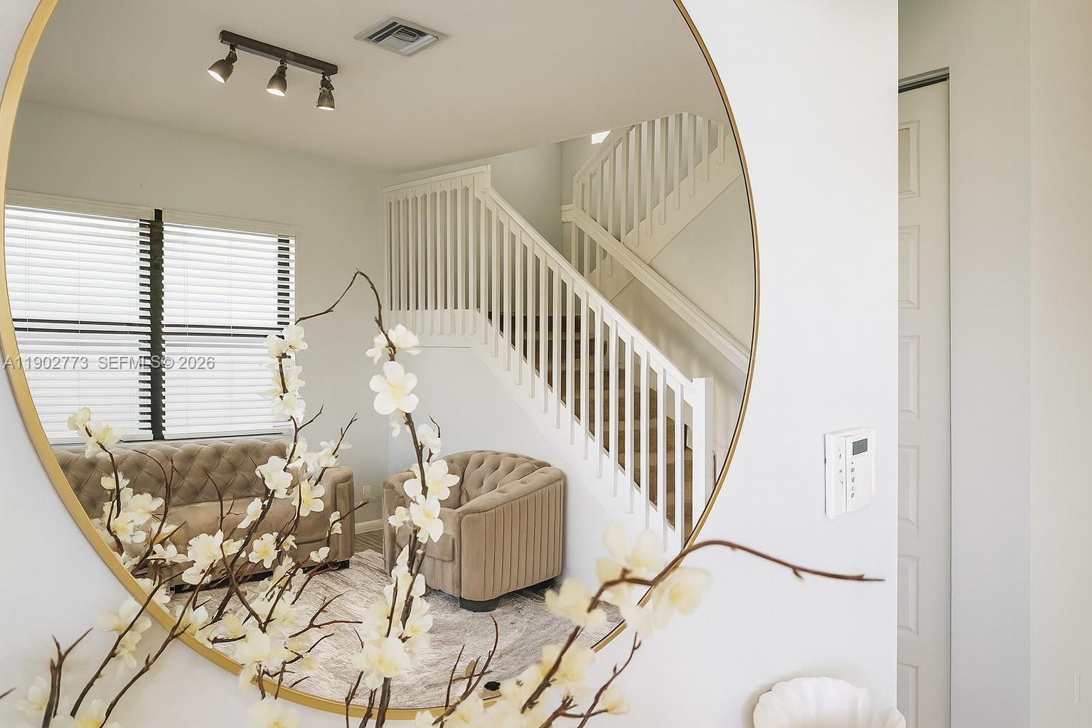 CHAMPION LAKES - Residential