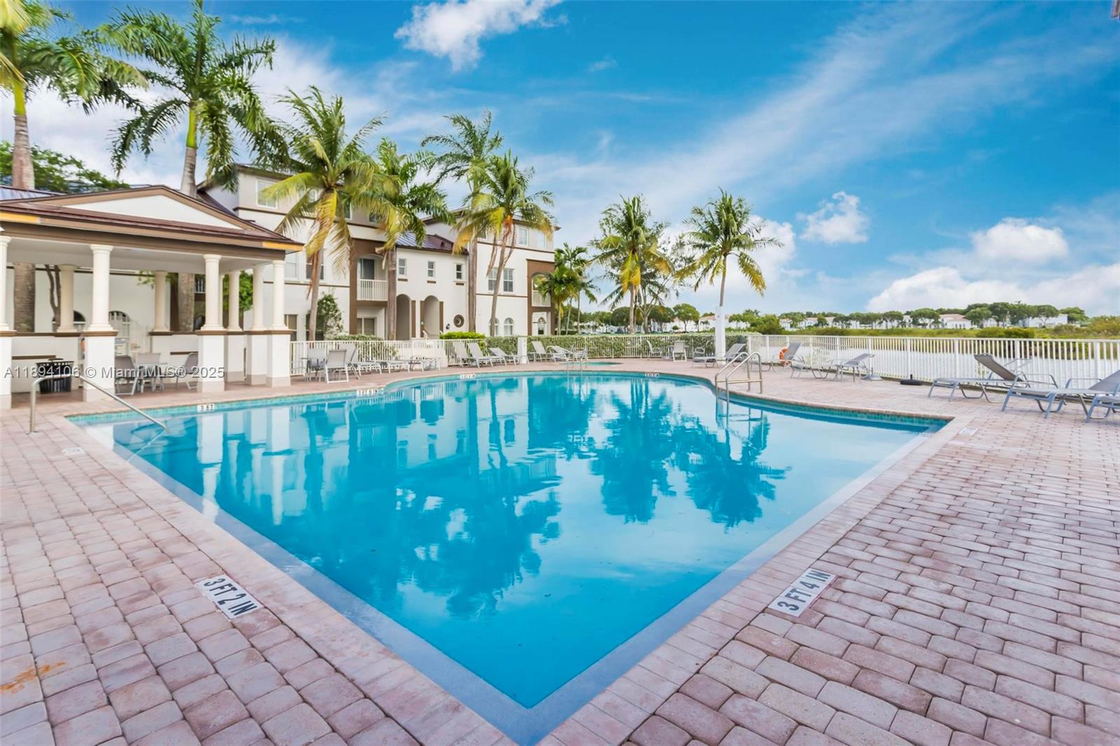 COURTYARDS THREE CONDO - Residential Lease