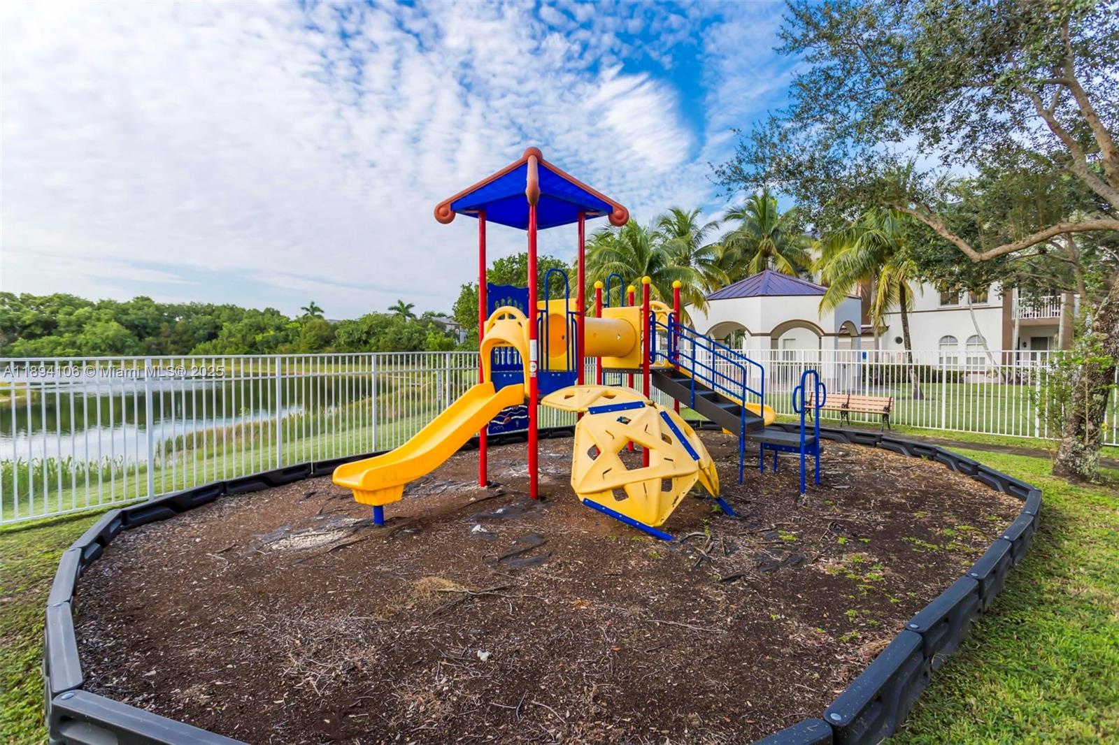 COURTYARDS THREE CONDO - Residential Lease