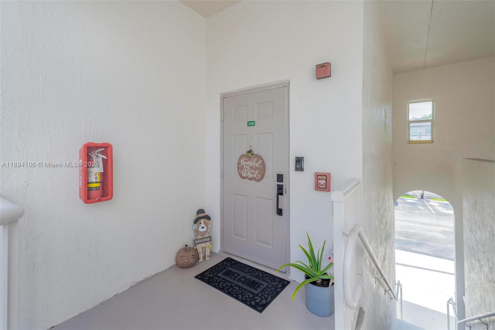 COURTYARDS THREE CONDO - Residential Lease