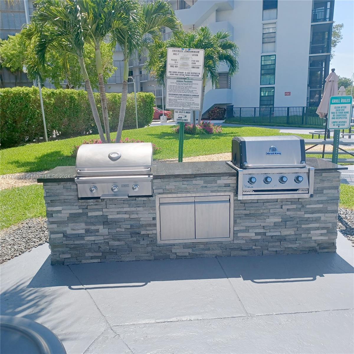 ENSENADA CONDO BLDG E-II - Residential