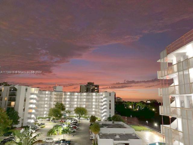 ENSENADA CONDO BLDG E-II - Residential