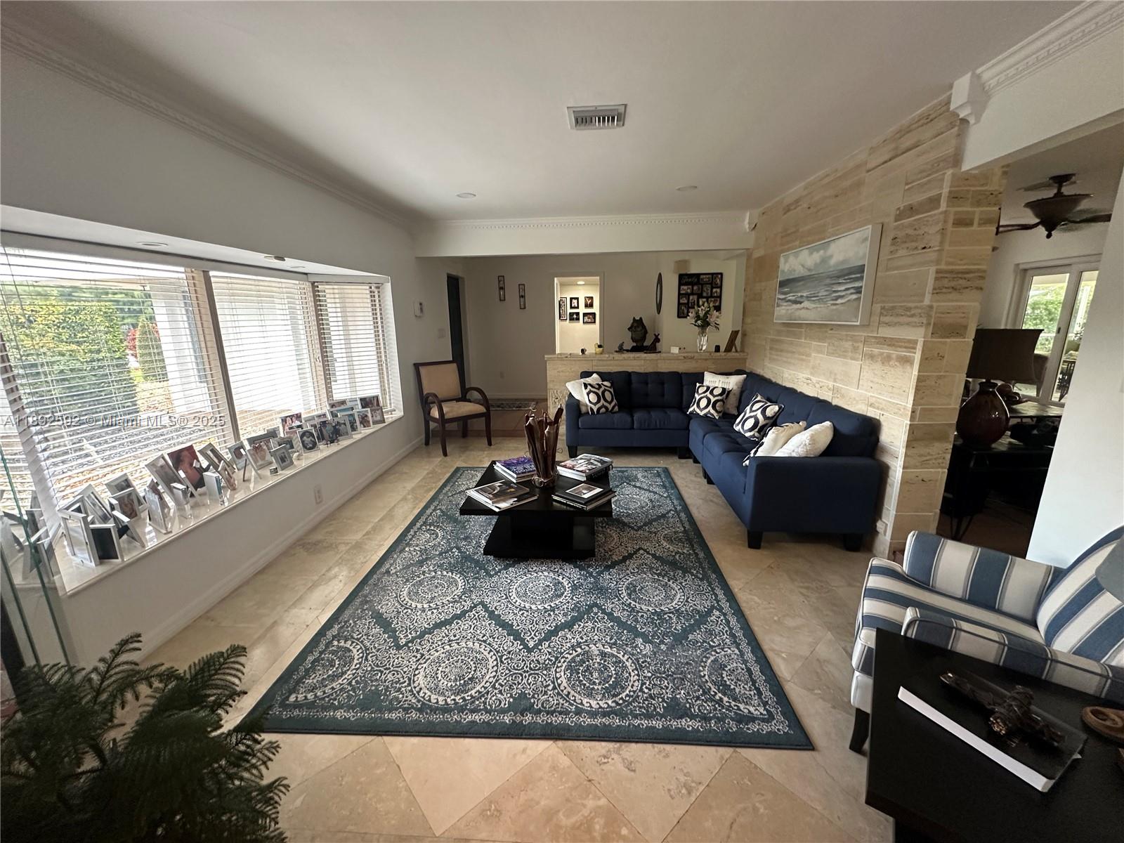 BRIARWOOD ESTATES - Residential