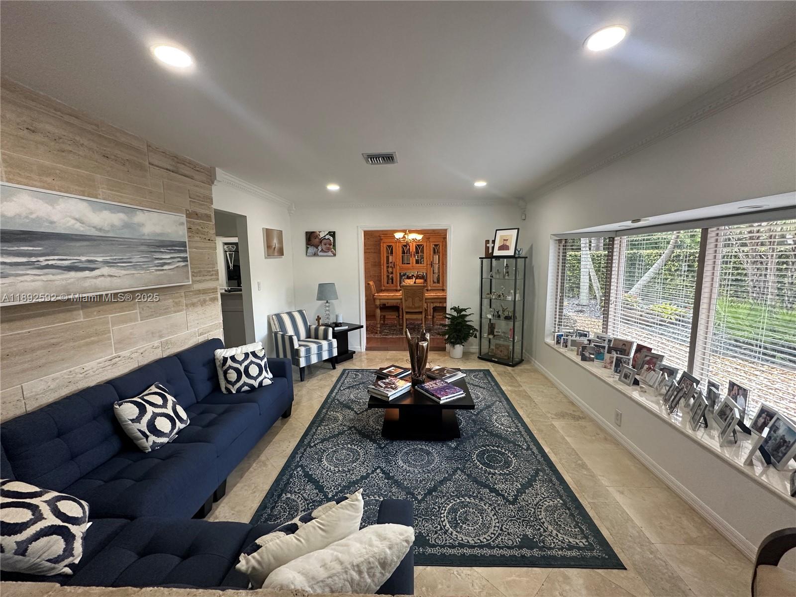 BRIARWOOD ESTATES - Residential