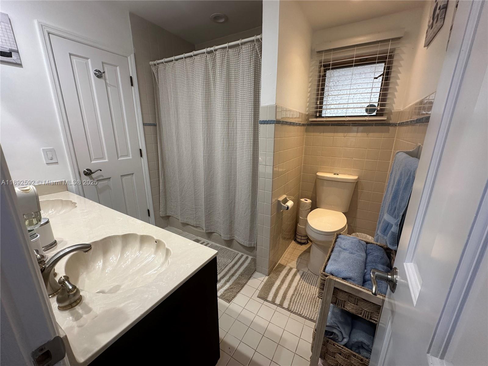 BRIARWOOD ESTATES - Residential