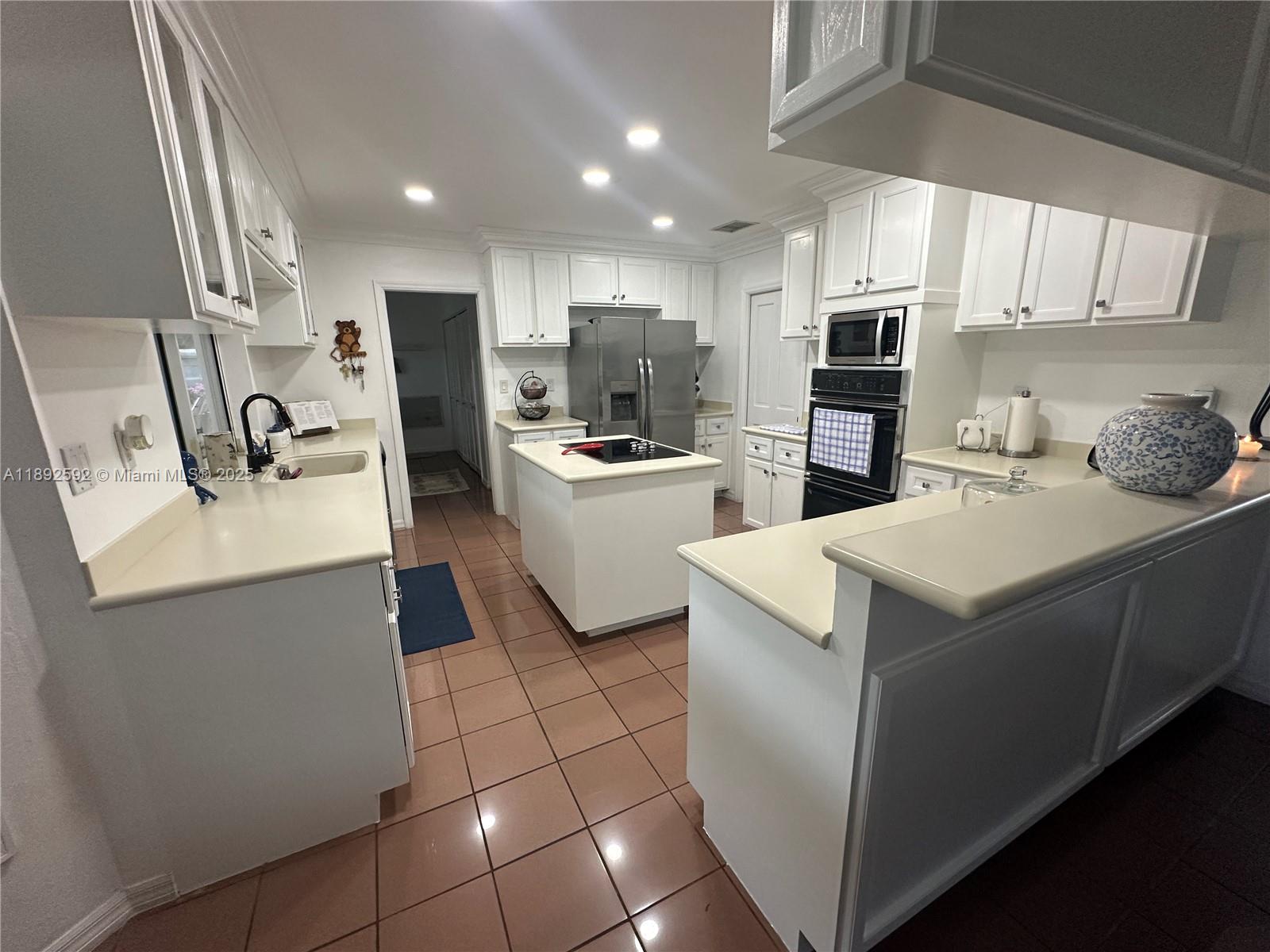 BRIARWOOD ESTATES - Residential