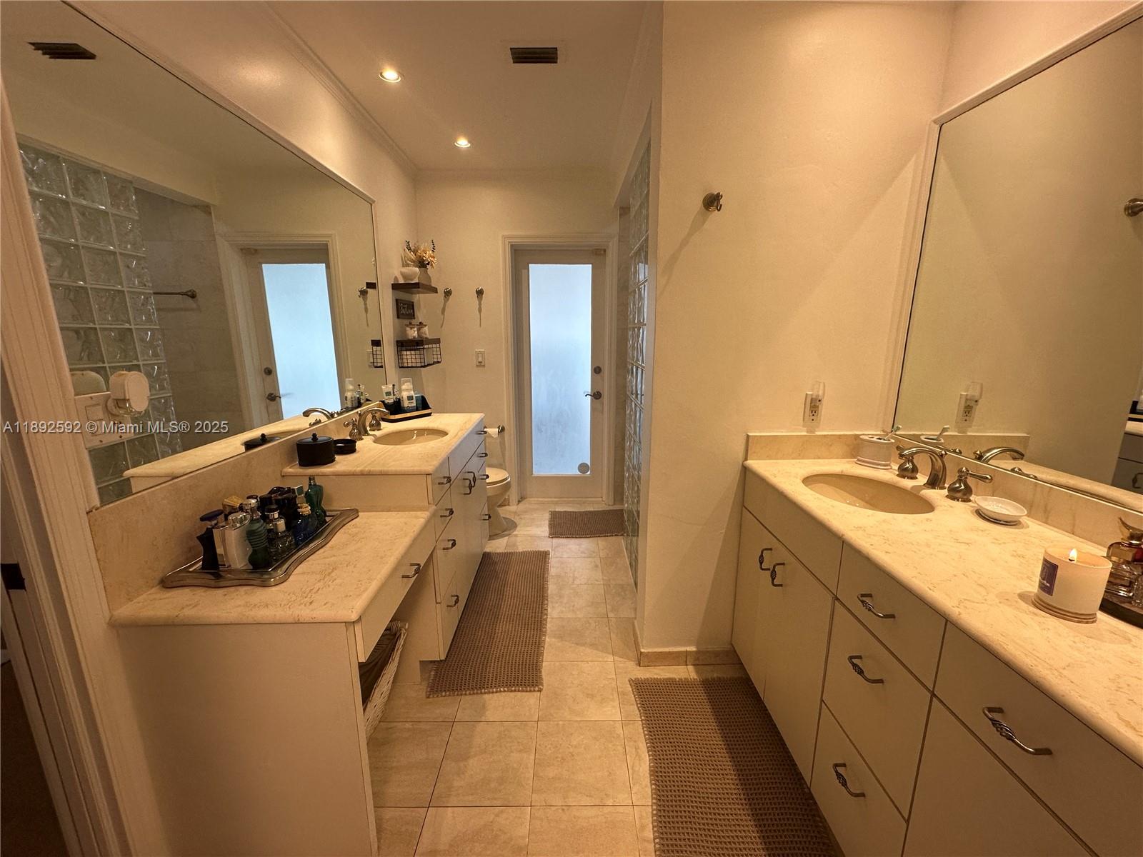 BRIARWOOD ESTATES - Residential