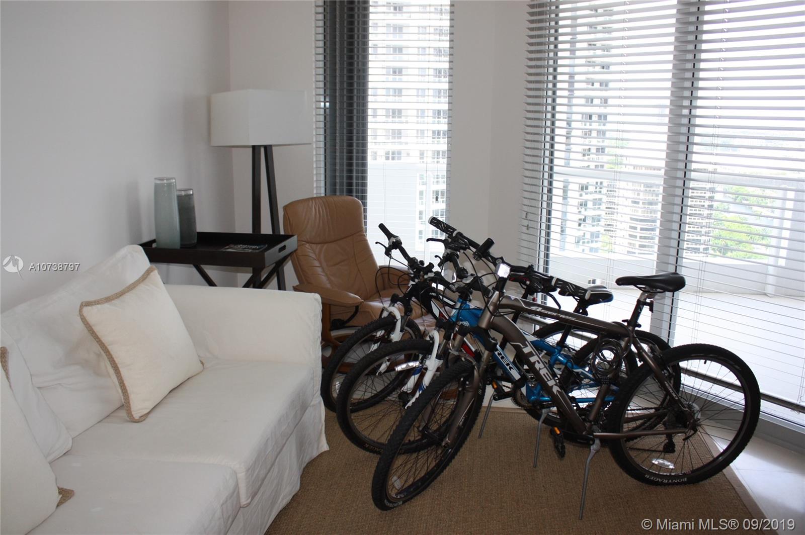 ATLANTIC I AT THE POINT C - Residential Lease