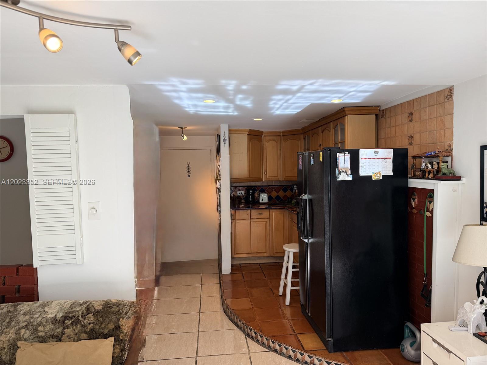 BAYCOURT TOWERS CONDO - Residential