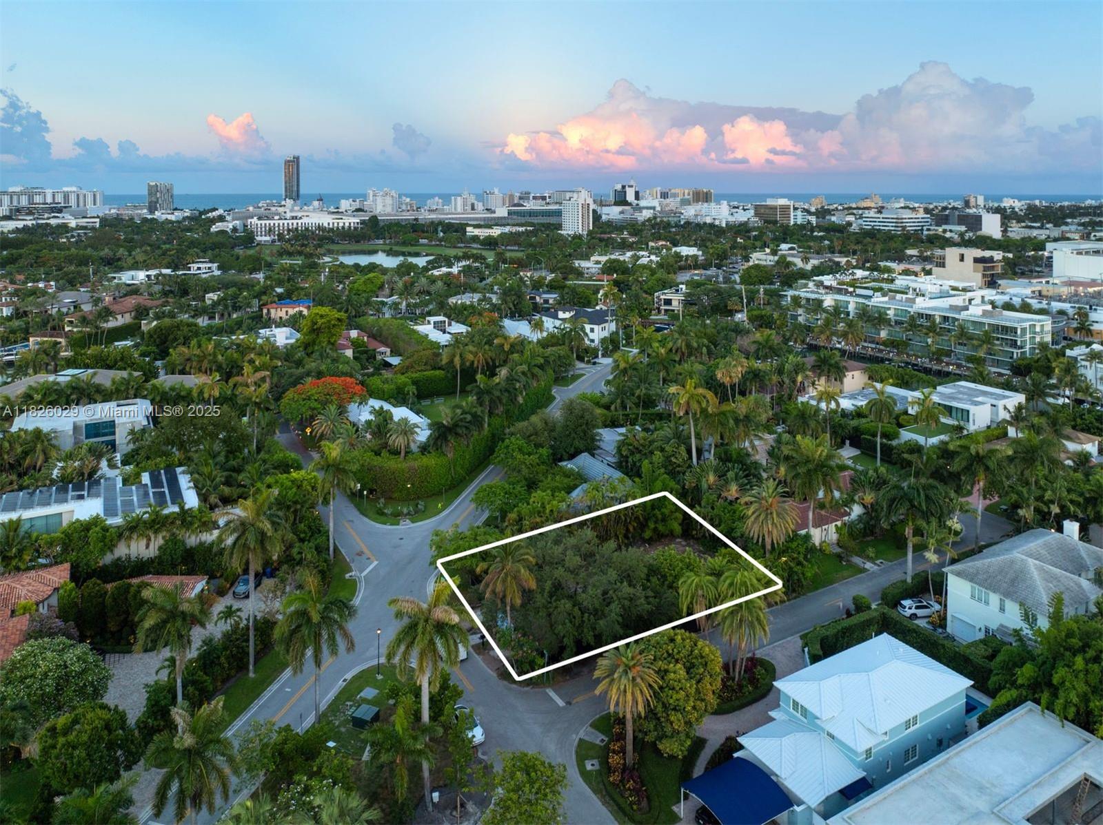 SUNSET ISLANDS - ISLAND N - Residential