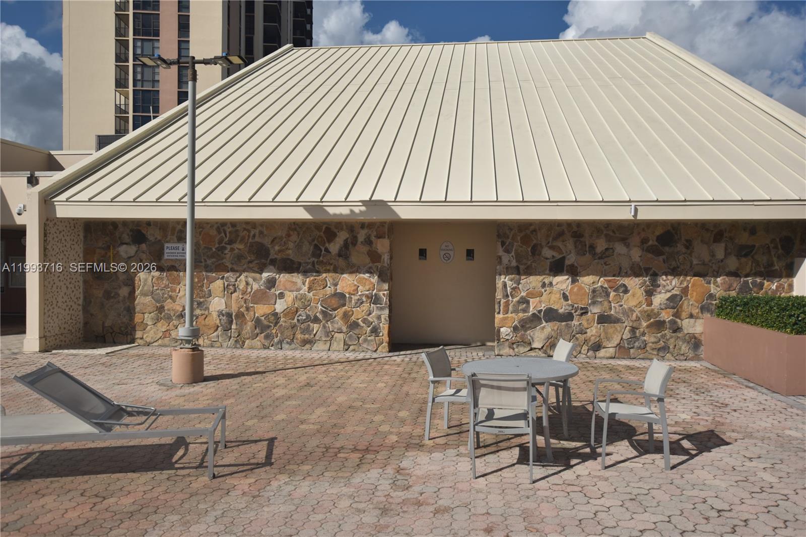 CORONADO CONDO- TOWER II - Residential