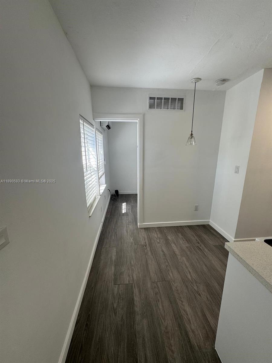 REV PALOMAR - Residential Lease