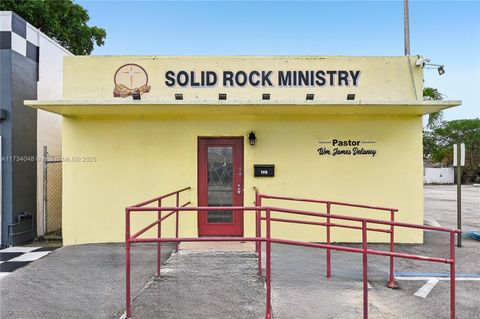 140 W Prospect Rd Oakland Park FL 33309