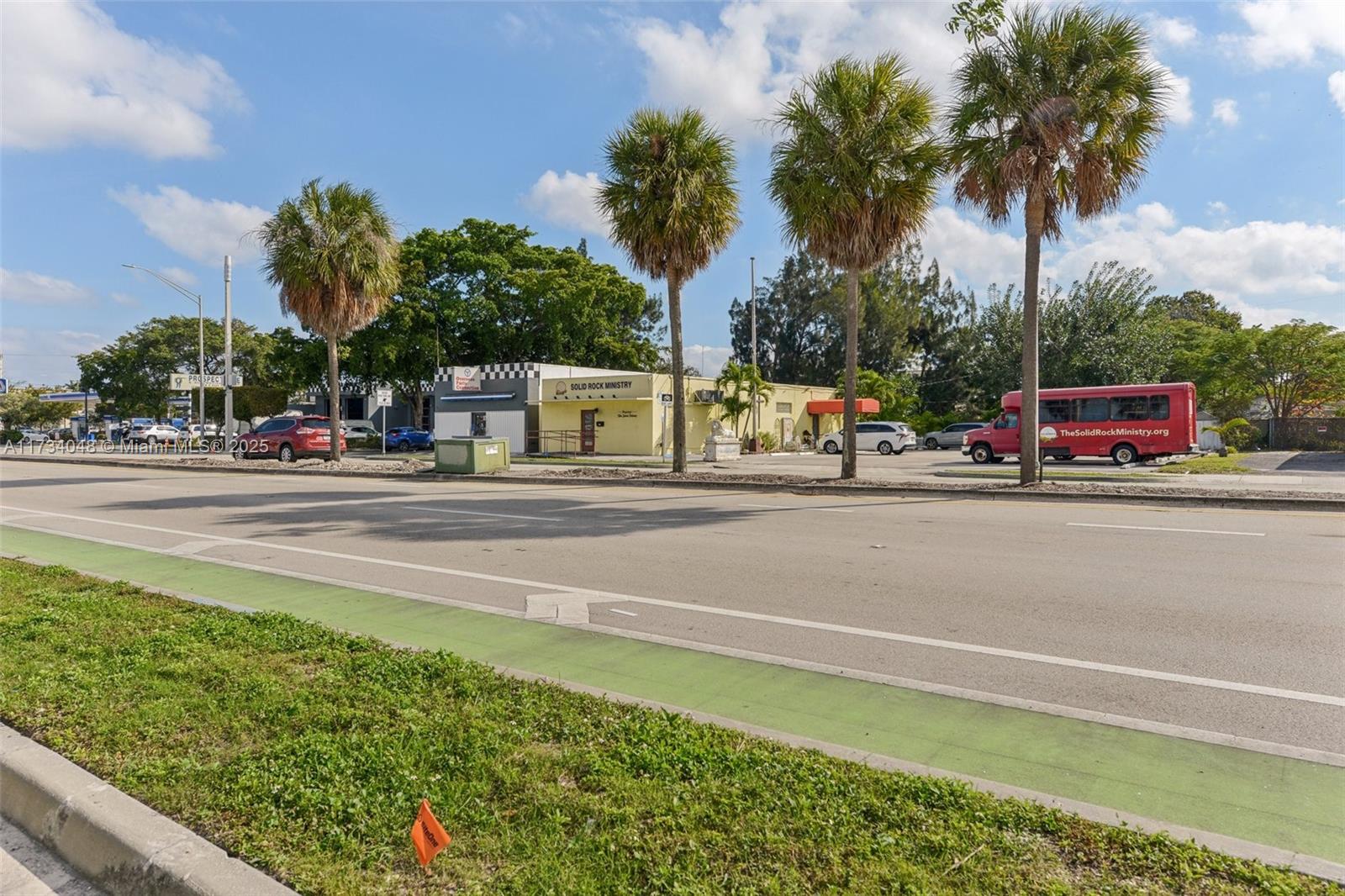 140 W Prospect Rd