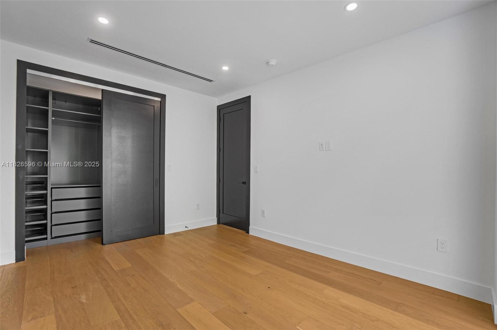 SHORECREST - Residential