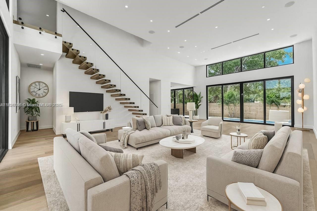 SHORECREST - Residential