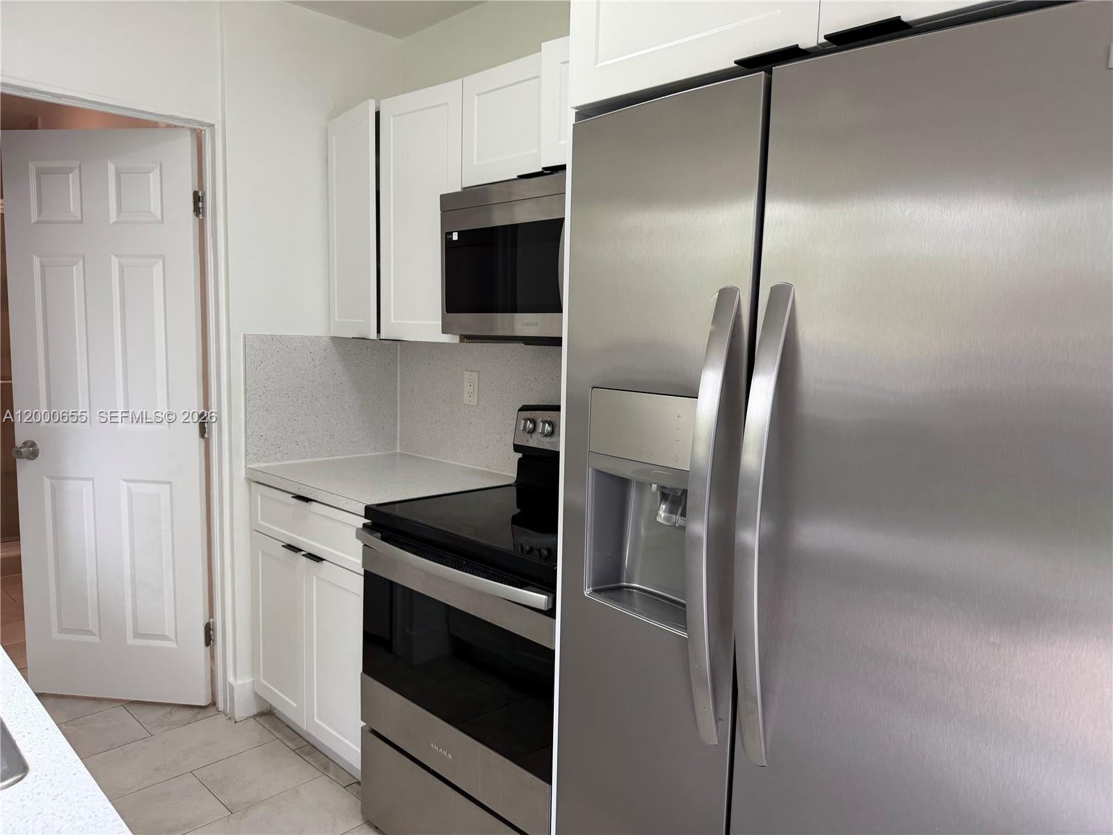 PINE TREE MANOR SEC 3 - Residential Lease