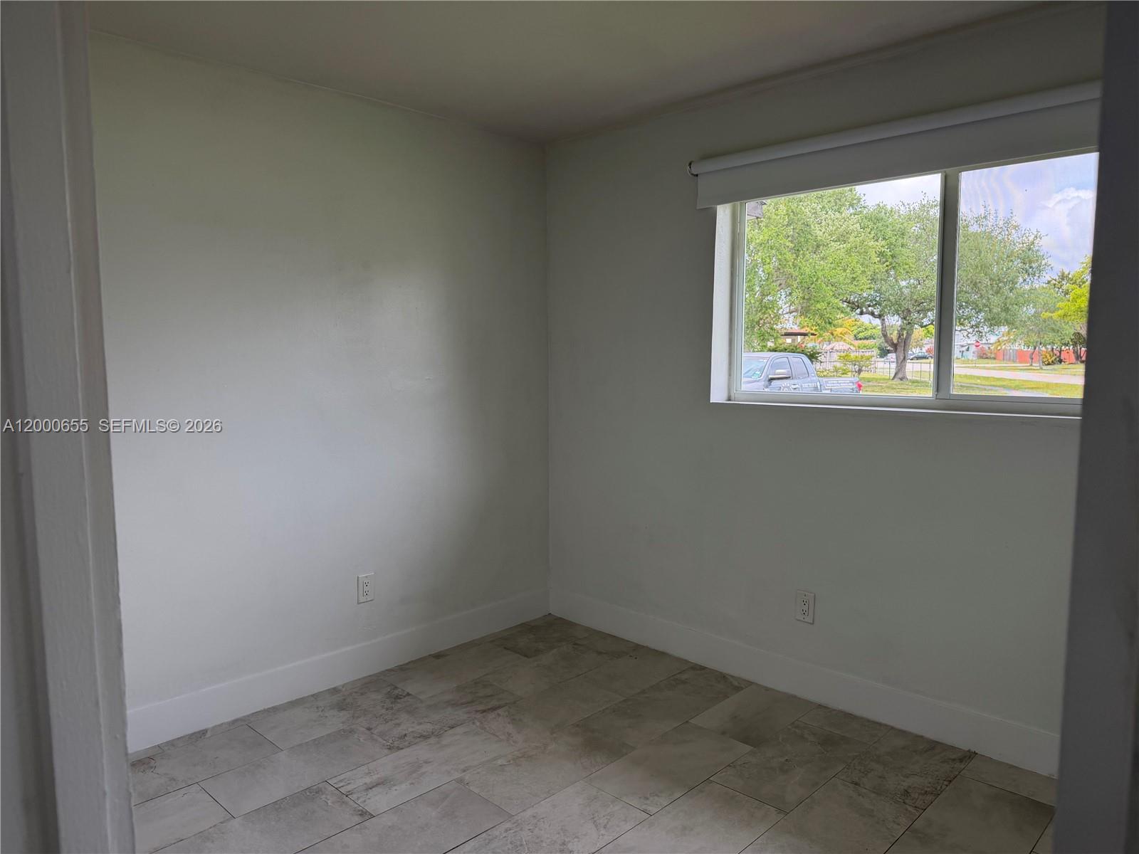 PINE TREE MANOR SEC 3 - Residential Lease