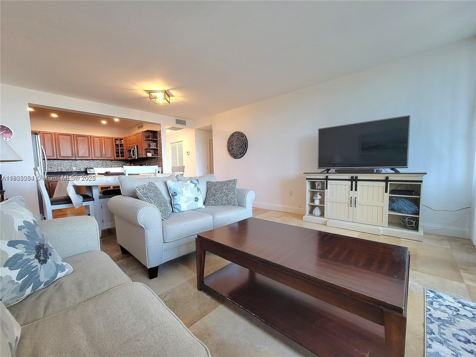3505 S Ocean Dr 320
