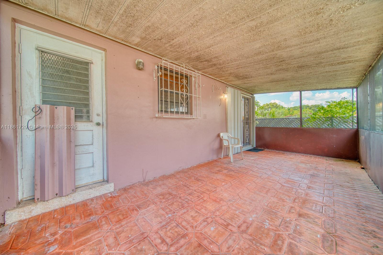 CENTRAL MIAMI PART 6 - Residential