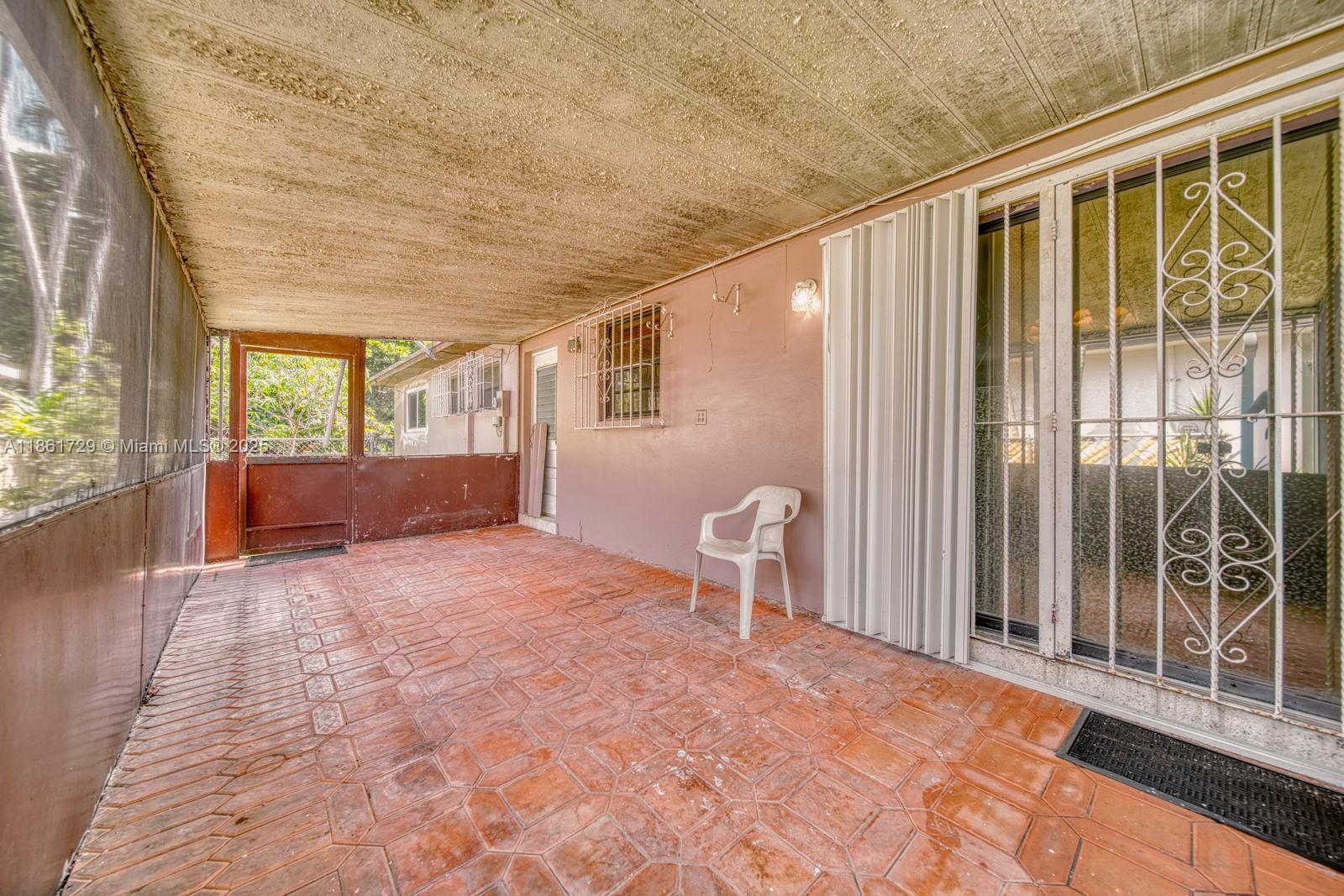 CENTRAL MIAMI PART 6 - Residential