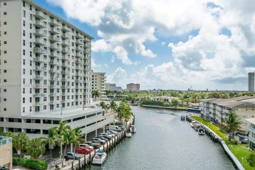 GOLDEN HORN SOUTH CONDO - Residential