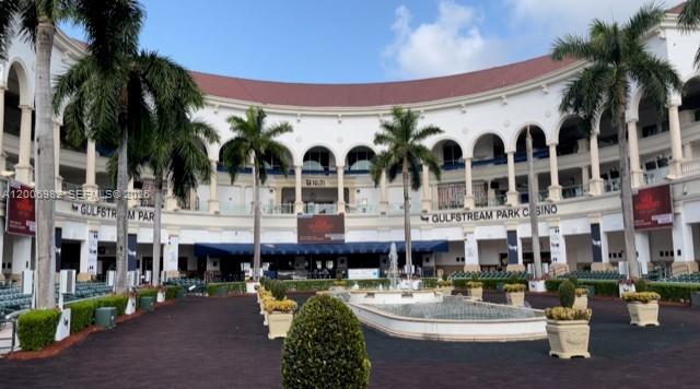 427 Golden Isles Dr 7J