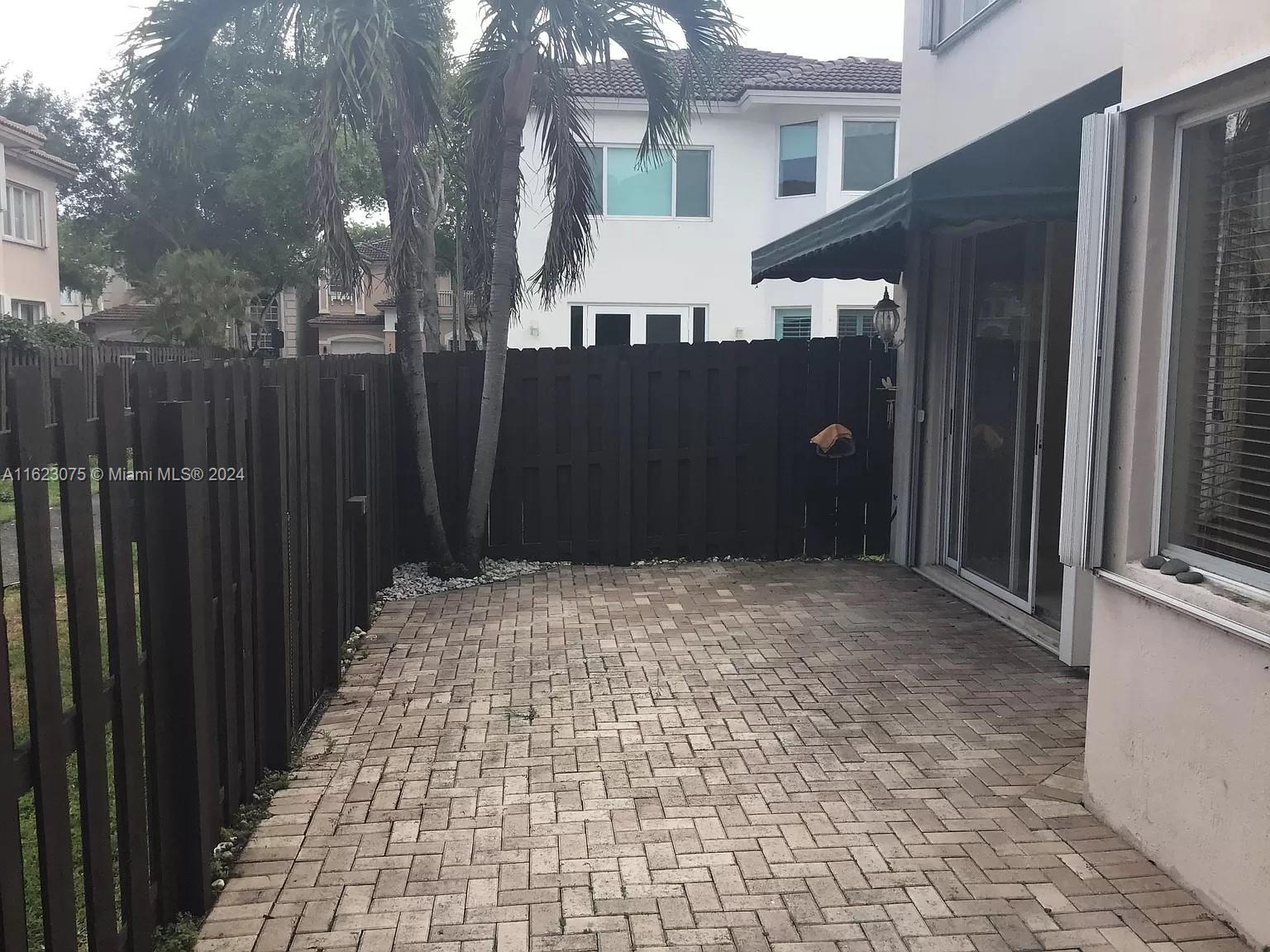 DORAL ISLES MARTINIQUE - Residential Lease
