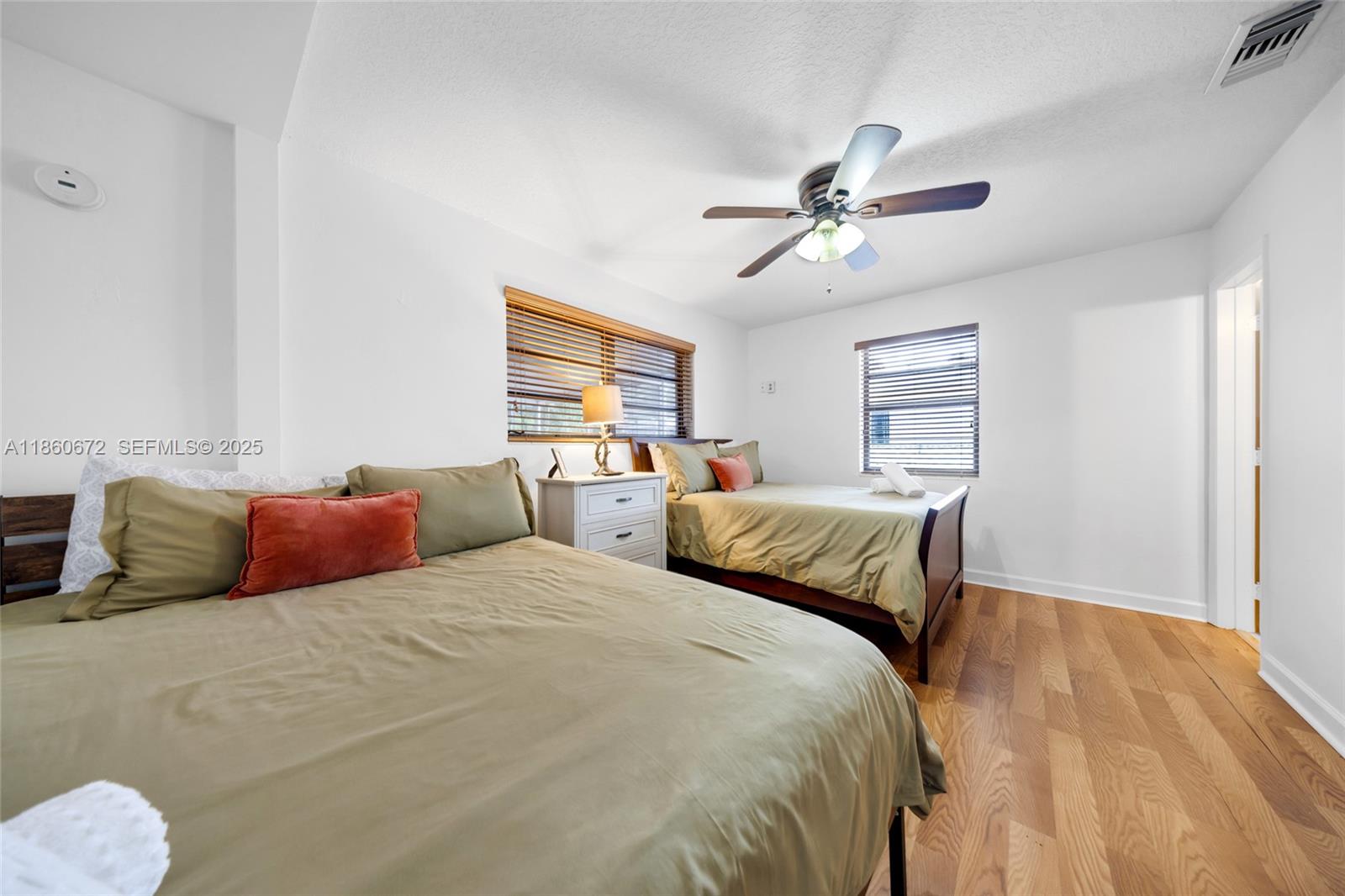 PARK ROAD MANOR - Residential