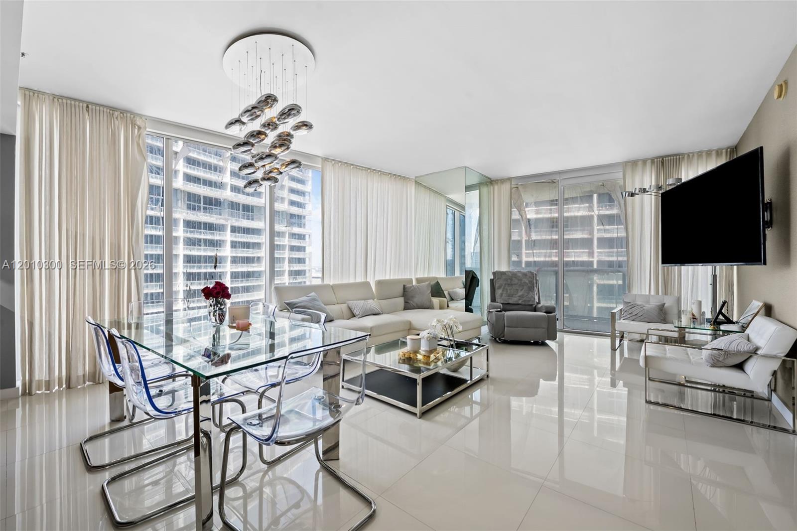 ICON BRICKELL NO TWO - Residential
