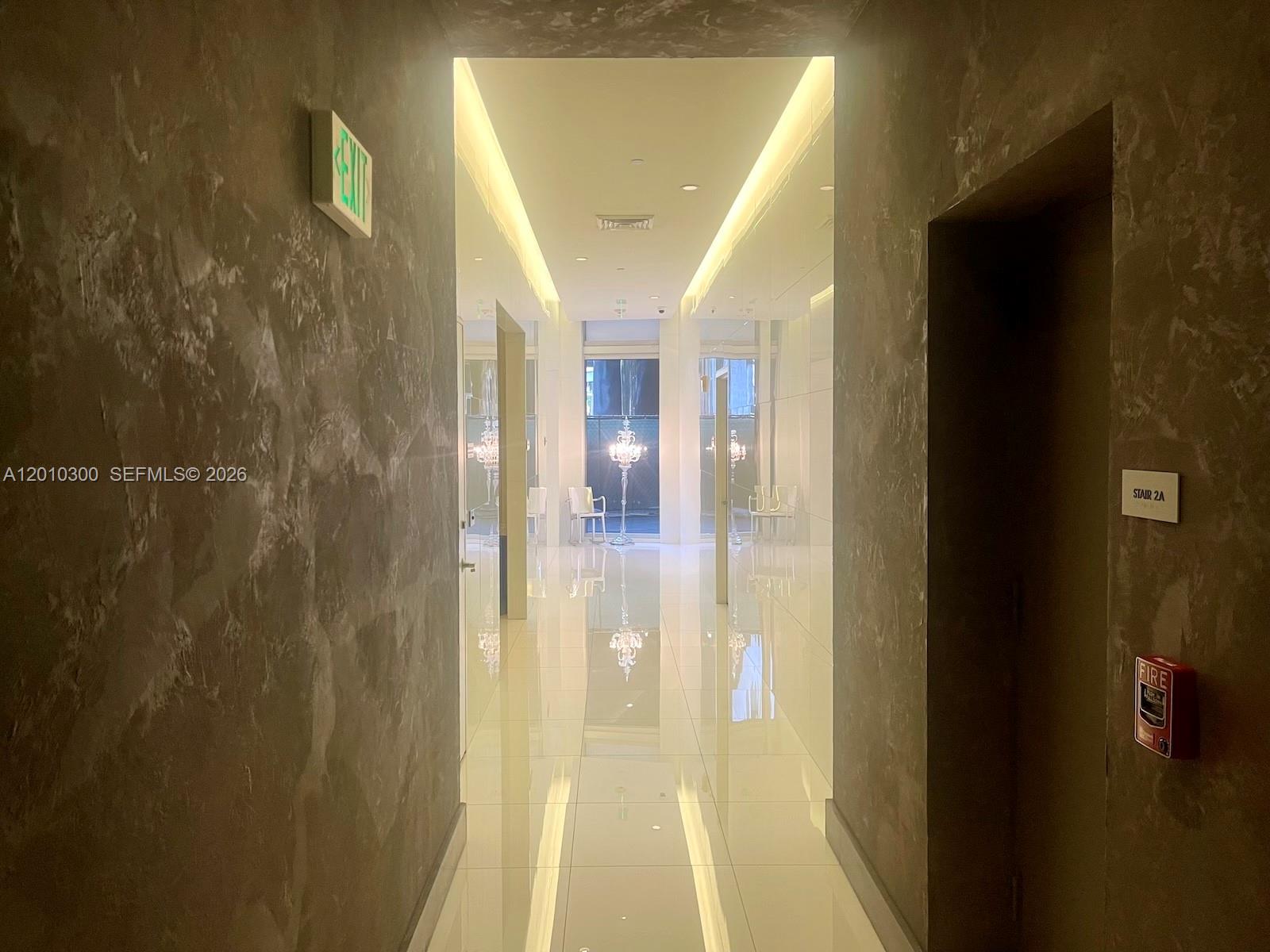ICON BRICKELL NO TWO - Residential