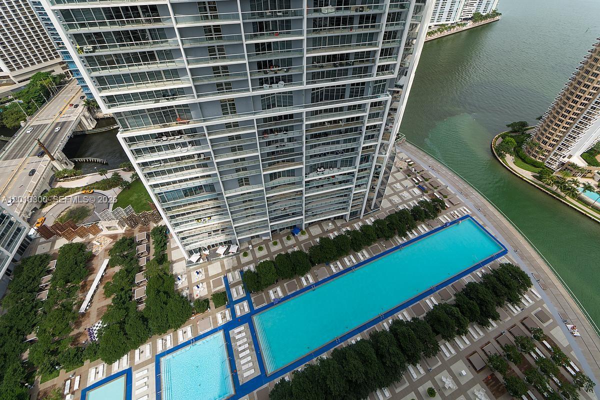 ICON BRICKELL NO TWO - Residential