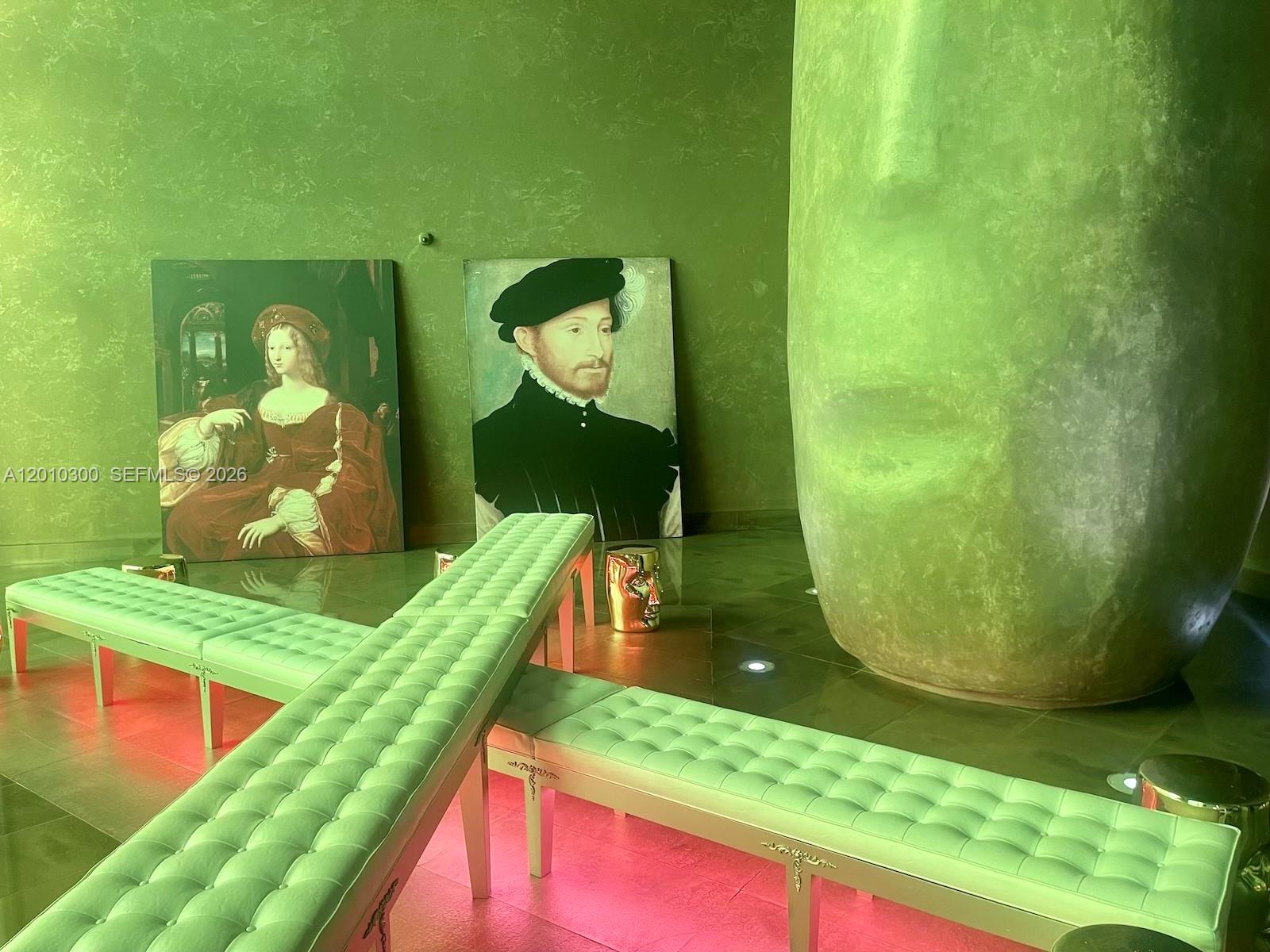 ICON BRICKELL NO TWO - Residential