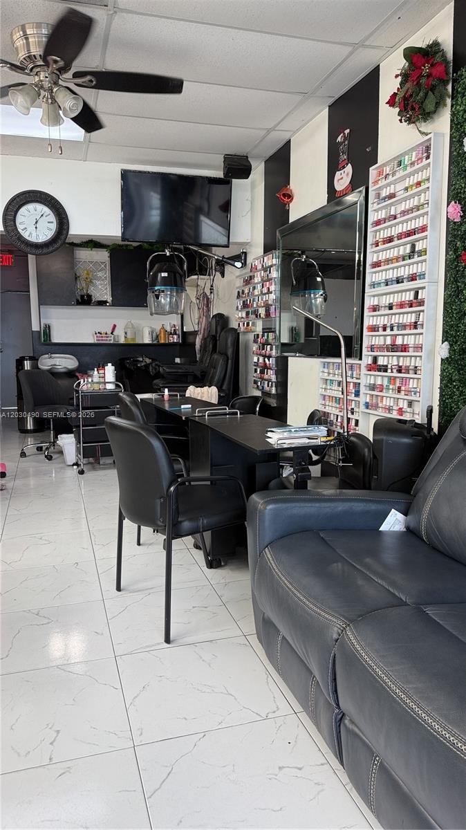 11842 W Dixie Hwy