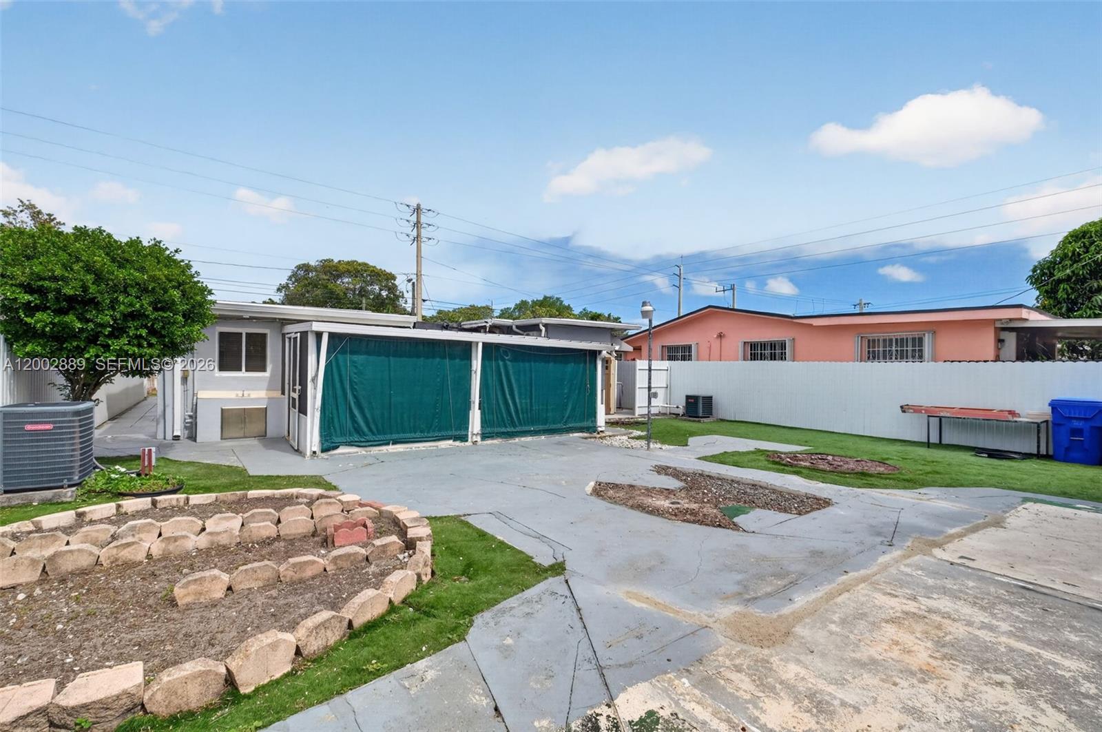 COMFORT GARDENS 1ST ADDN - Residential Income