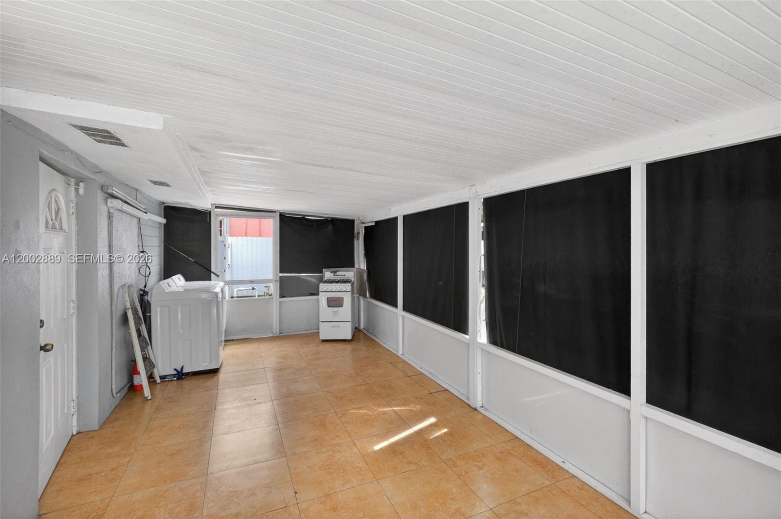 COMFORT GARDENS 1ST ADDN - Residential Income