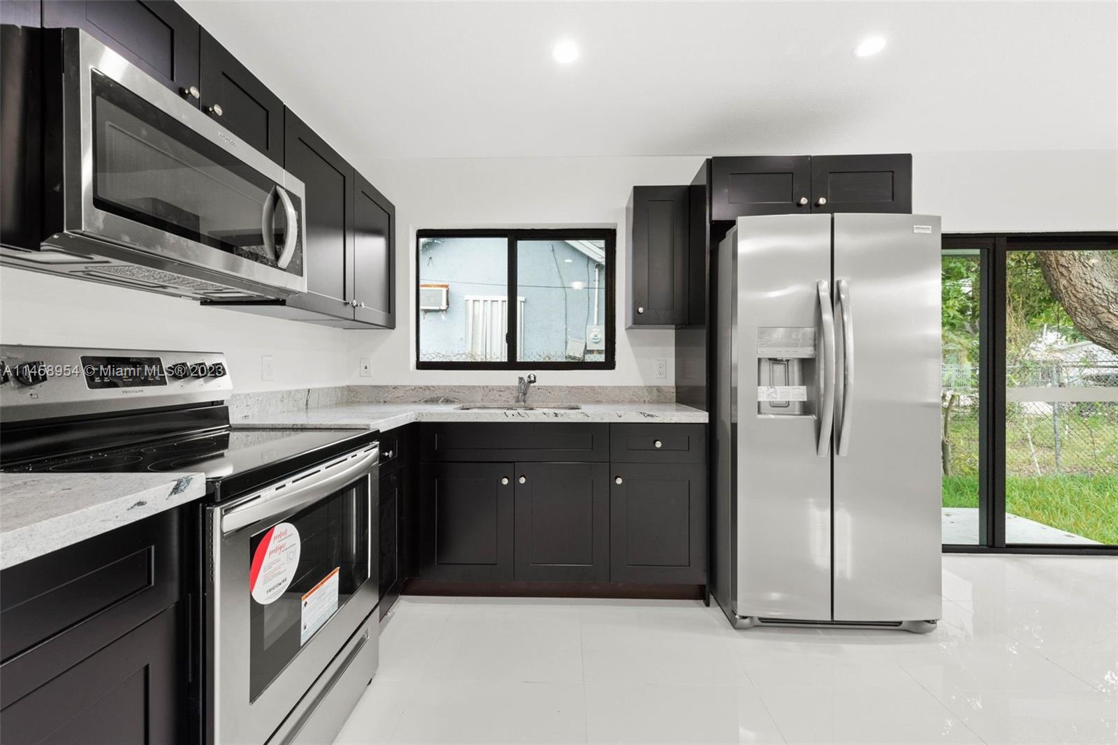 1712-1716 NW 76 TERRACE CO - Residential