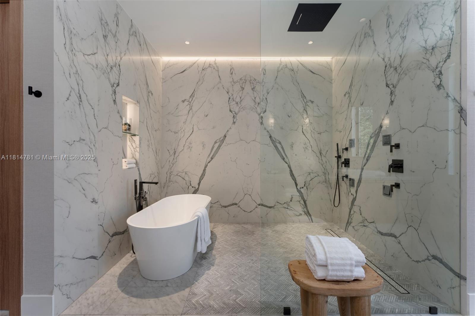 OAKRIDGE ESTATES REV - Residential