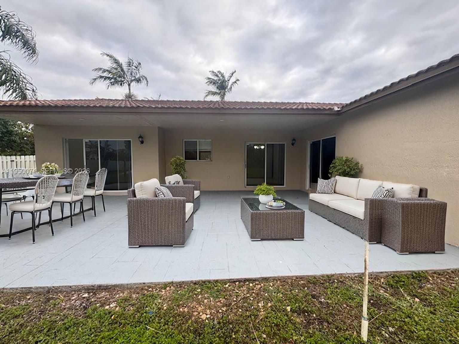 ESTATE HOMES FIRST ADDITIO - Residential