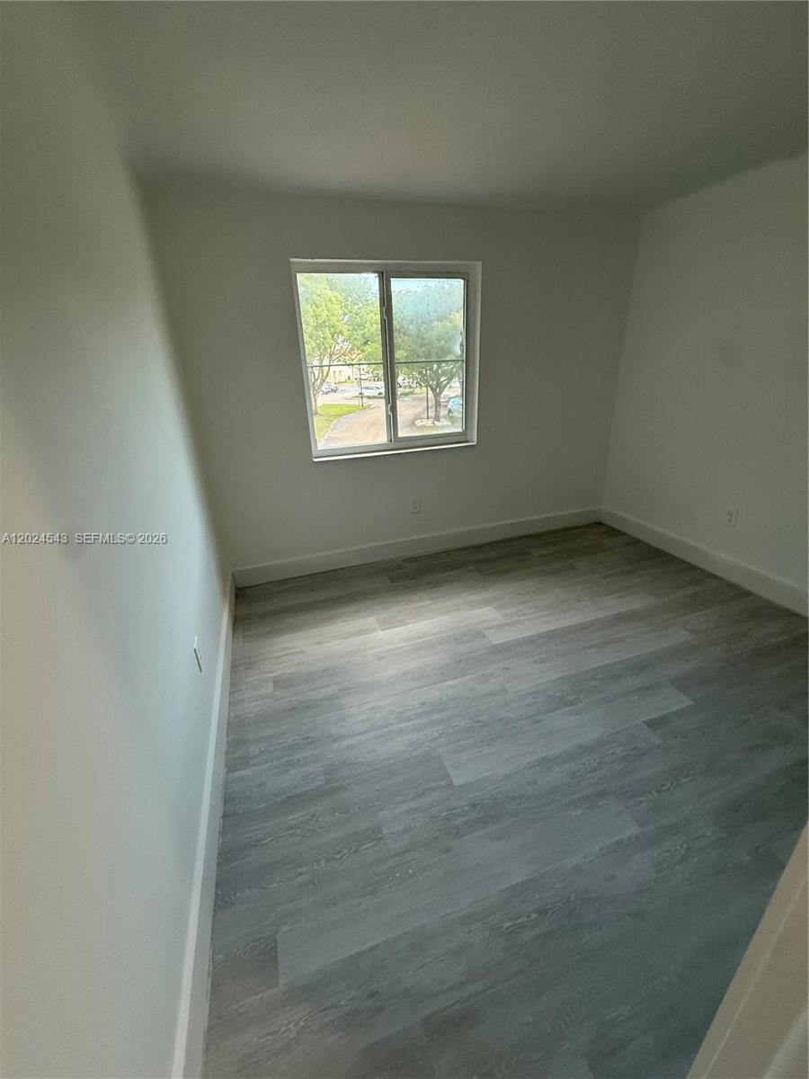 MAHOGANY ISLE HOMES CONDO - Residential