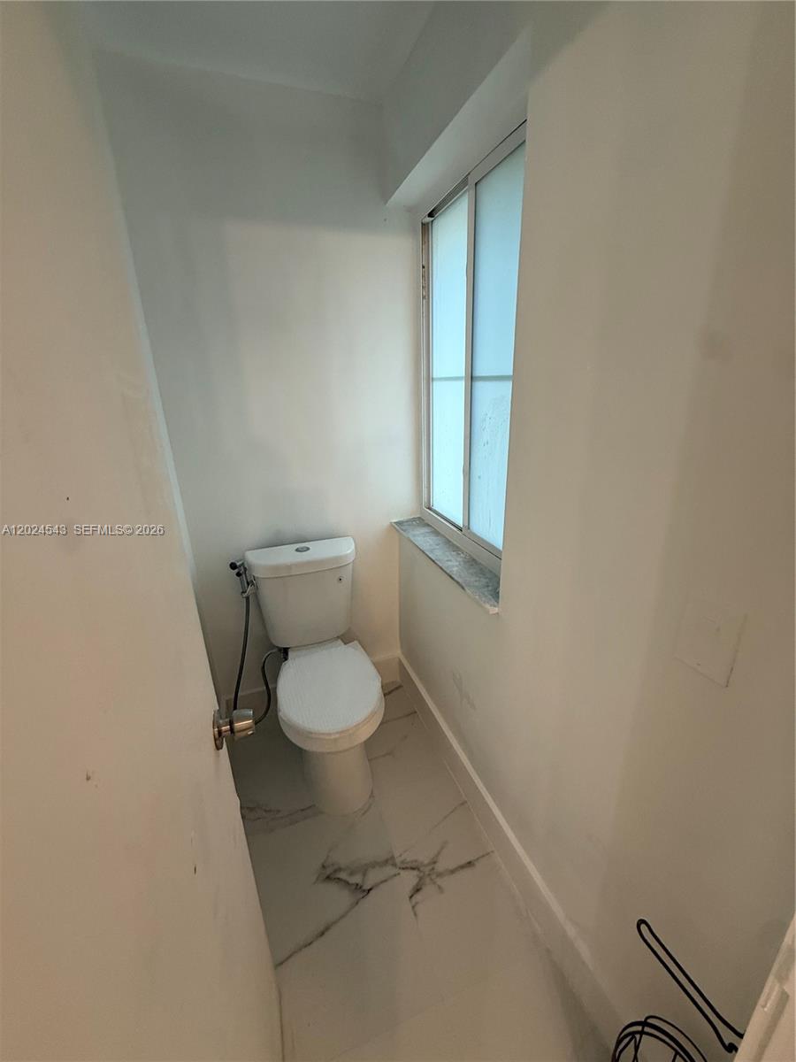 MAHOGANY ISLE HOMES CONDO - Residential