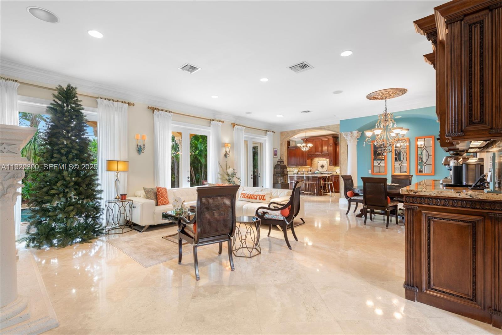 HILLSBORO SHORES SEC - Residential