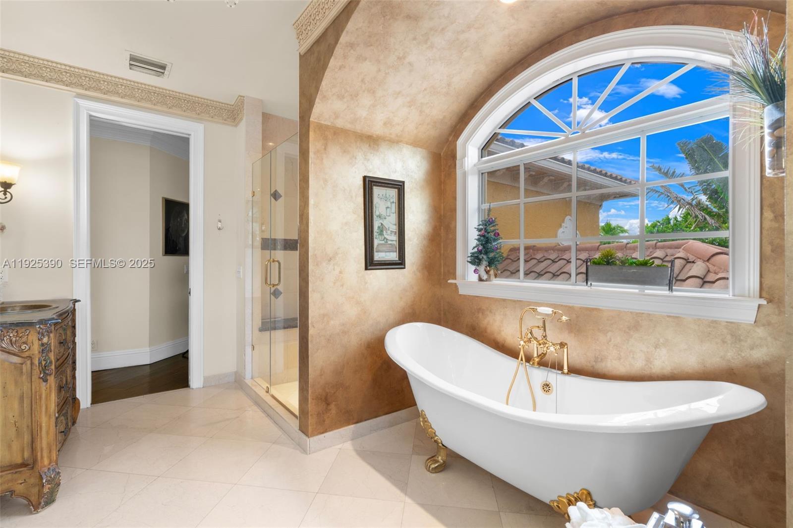 HILLSBORO SHORES SEC - Residential