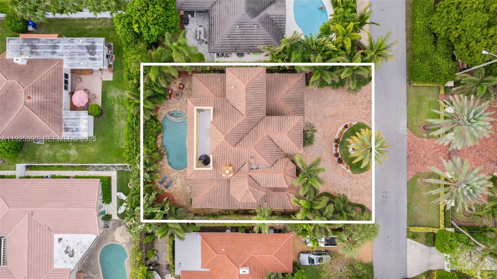 HILLSBORO SHORES SEC - Residential