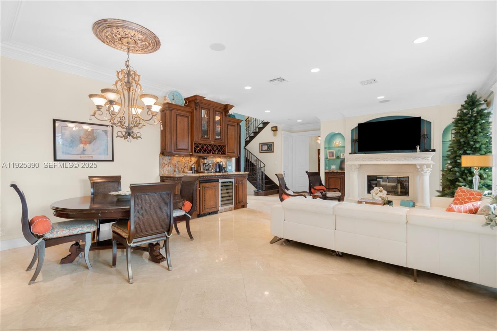 HILLSBORO SHORES SEC - Residential