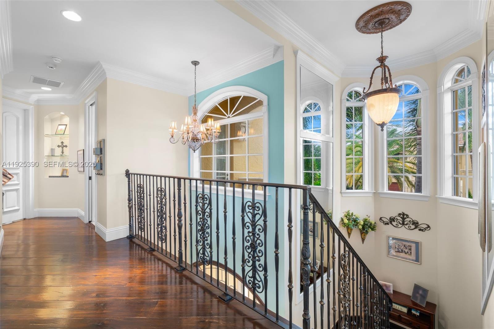 HILLSBORO SHORES SEC - Residential