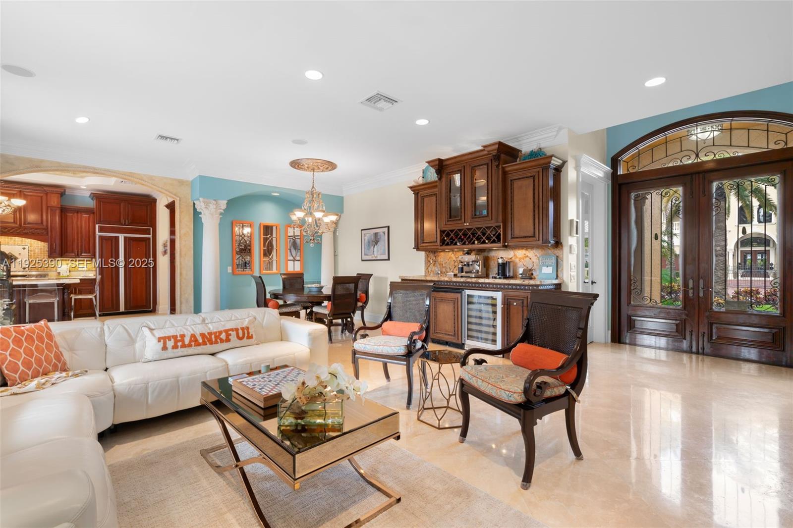 HILLSBORO SHORES SEC - Residential