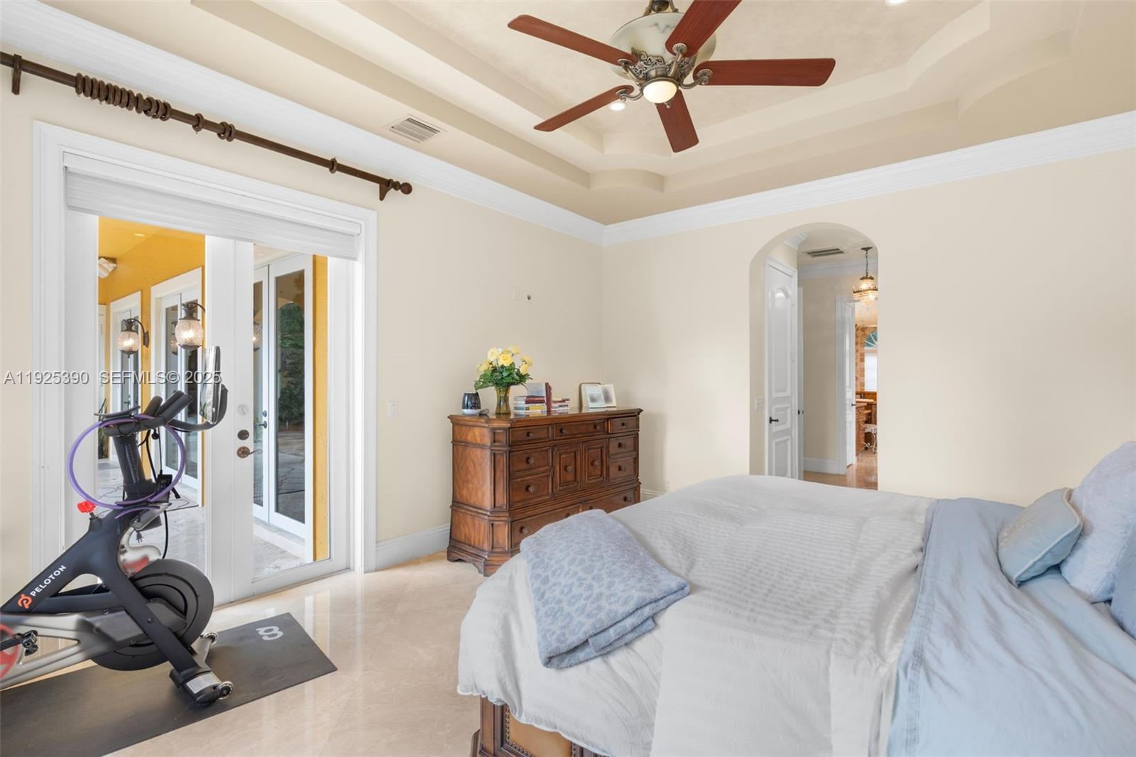 HILLSBORO SHORES SEC - Residential